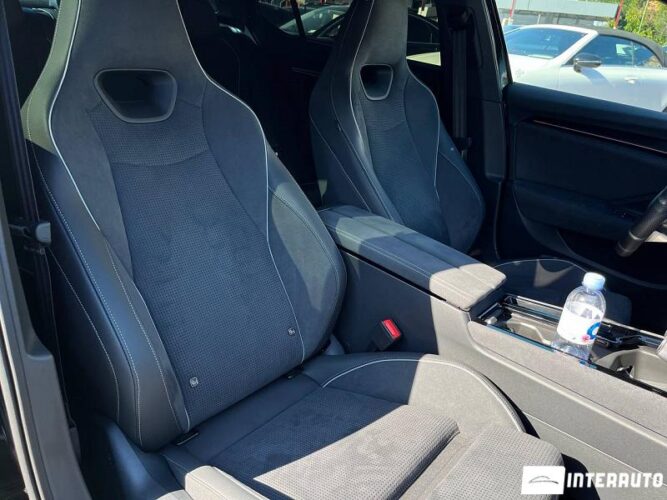 Skoda Superb 37 interauto-car