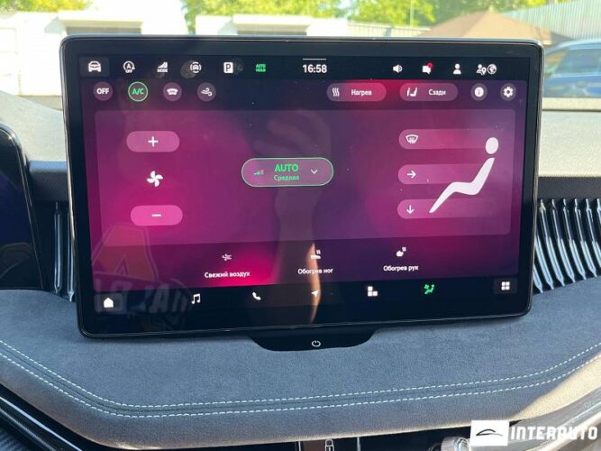 Skoda Superb 41 interauto-car