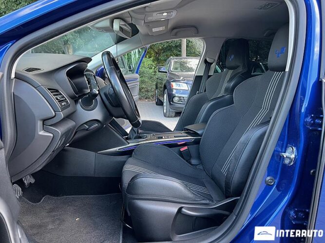 Renault Megane 42 interauto-car