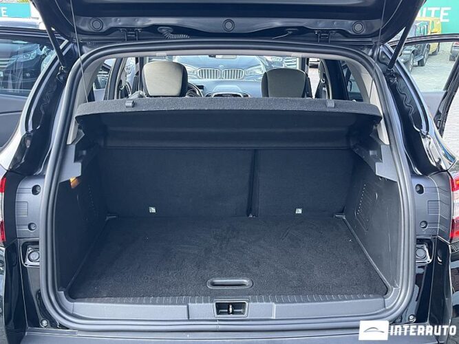Renault Captur 36 interauto-car