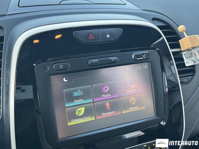 Renault Captur 42 interauto-car