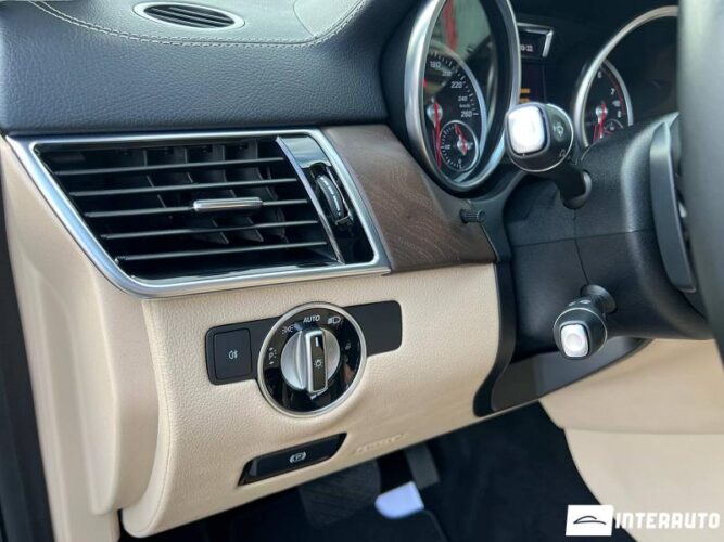 Mercedes GLE Coupe 400 48 interauto-car