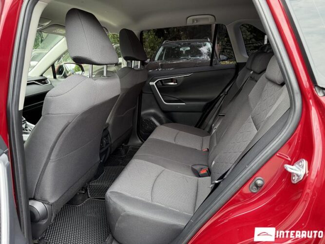 Toyota Rav-4 43 interauto-car