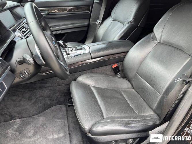 BMW 730 43 interauto-car