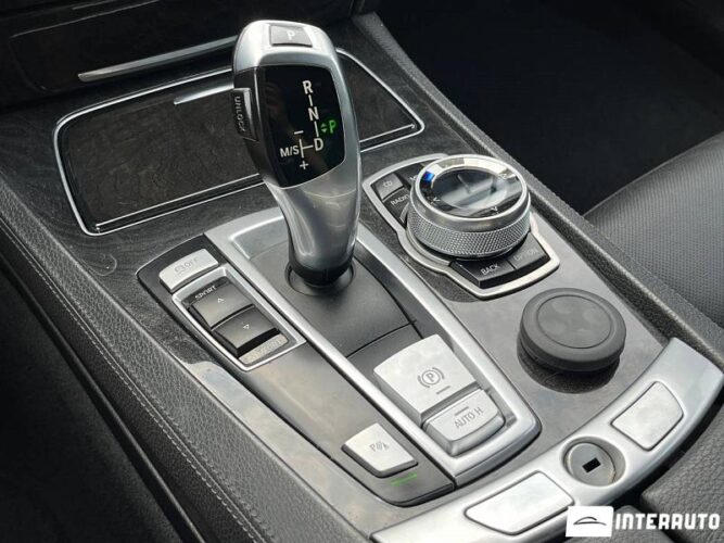 BMW 730 52 interauto-car