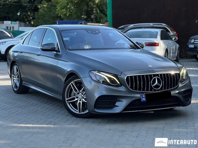 Mercedes E 300 33 interauto-car