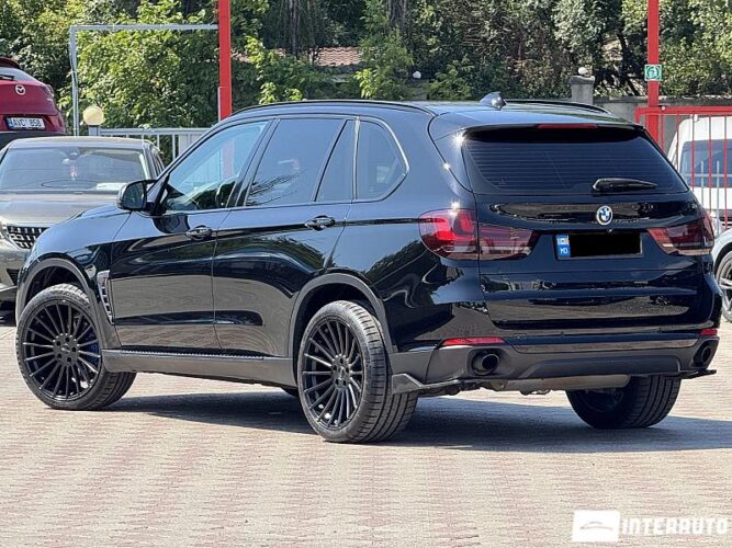 BMW X5 2.5D 37 interauto-car