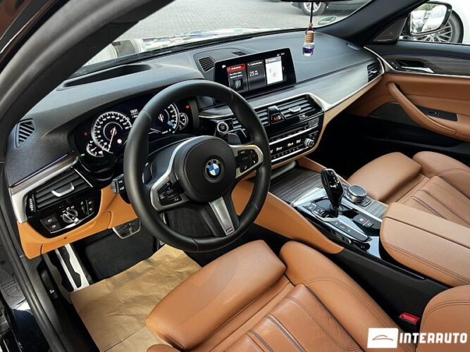 BMW 530e 38 bmw 530e 2018
