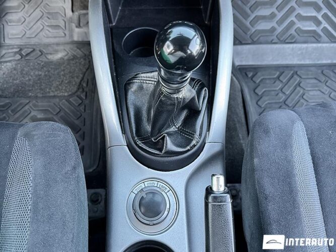 Mitsubishi Outlander 41 interauto-car