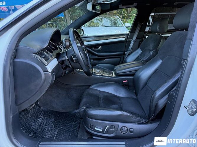 Audi S8 38 interauto-car