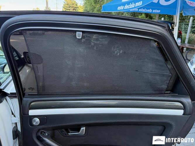 Audi S8 54 interauto-car