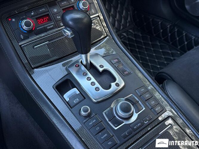 Audi S8 50 interauto-car