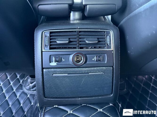 Audi S8 51 interauto-car