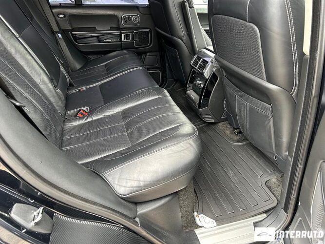 Land Rover Range Rover Vogue 47 interauto-car
