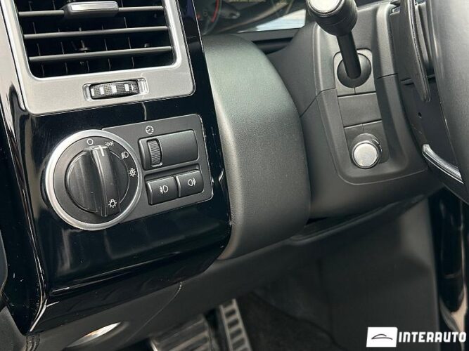 Land Rover Range Rover Vogue 39 interauto-car