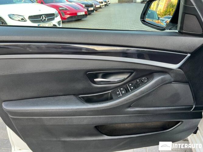 BMW 520 33 interauto-car