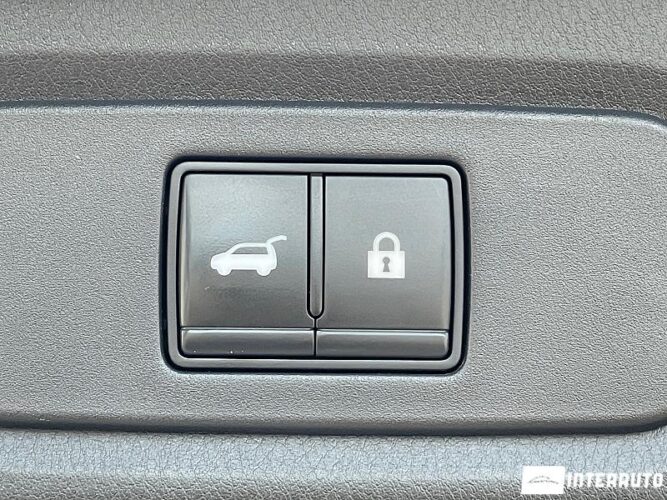 Nissan Qashqai 58 interauto-car