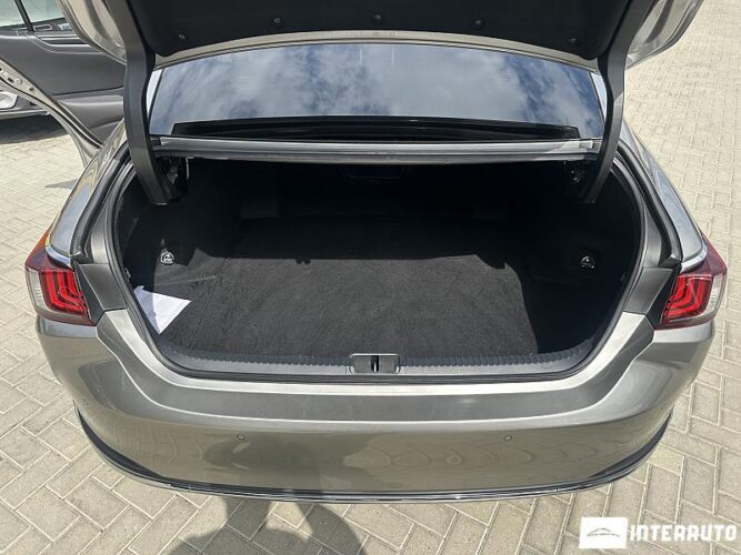 Lexus ES 300h 55 interauto-car