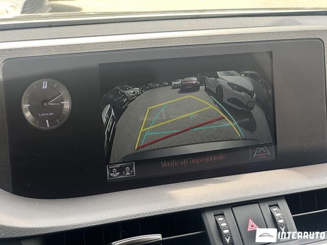 Lexus ES 300h 44 interauto-car