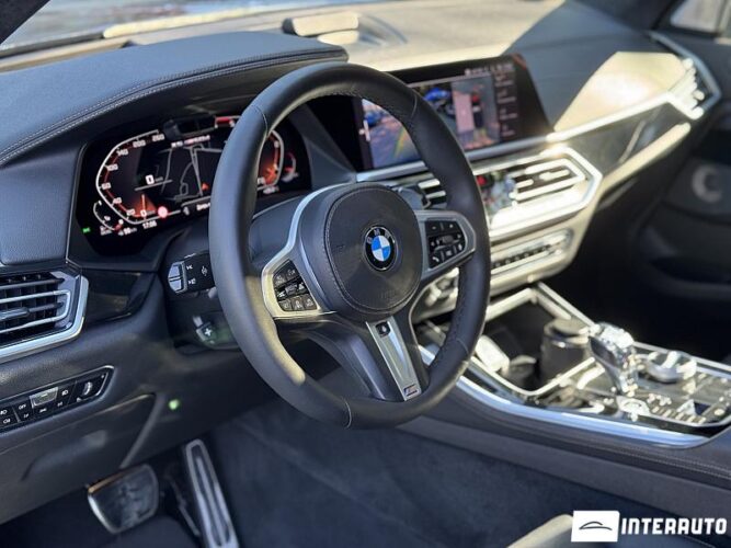 BMW X5 M5.0D 41 interauto-car
