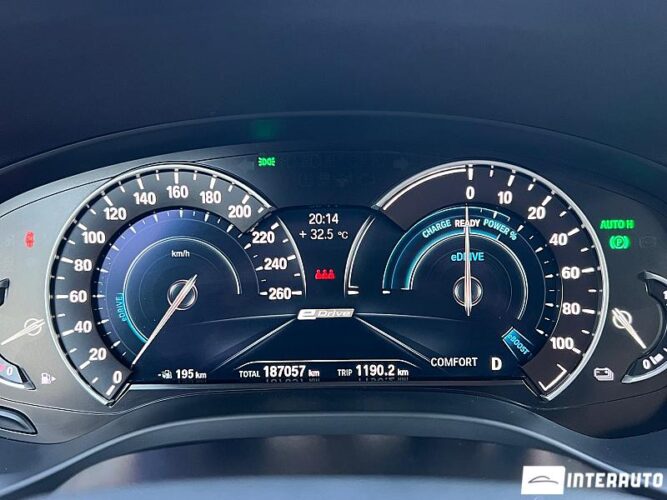 BMW X3 3.0e 41 interauto-car