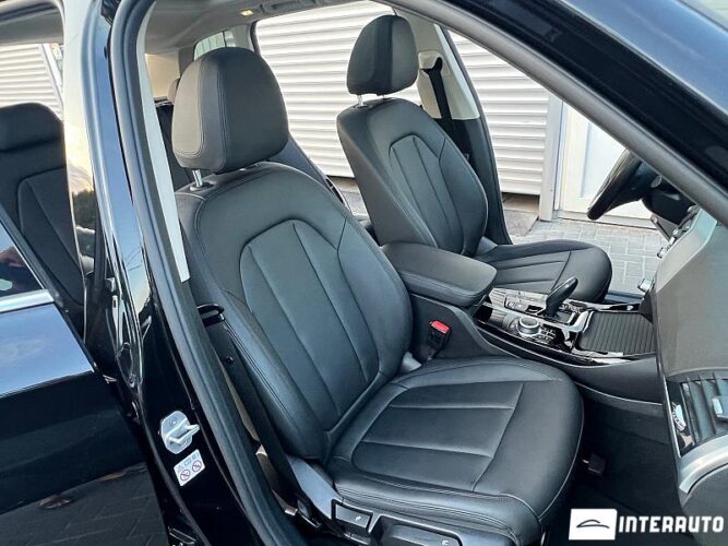 BMW X3 3.0e 45 interauto-car