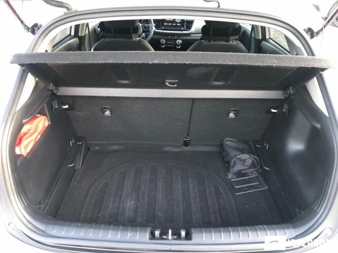 Kia Stonic 51 interauto-car