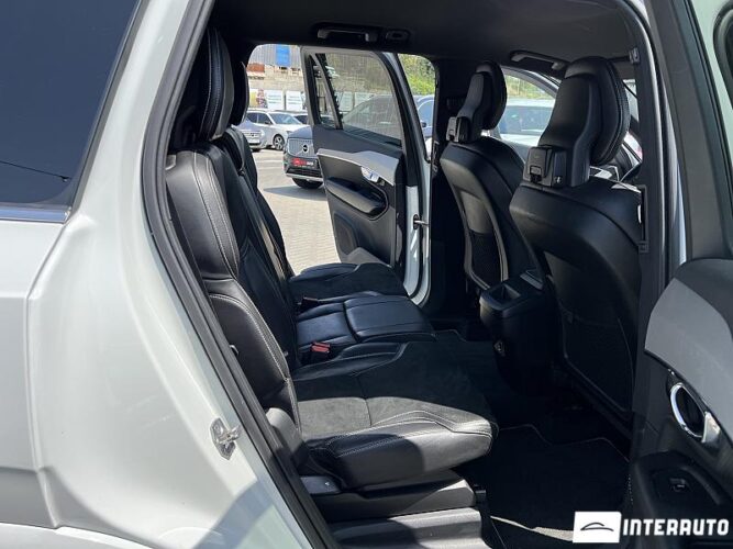 Volvo XC 90 44 interauto-car