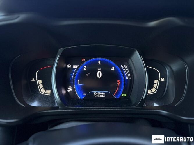 Renault Kadjar 37 interauto-car