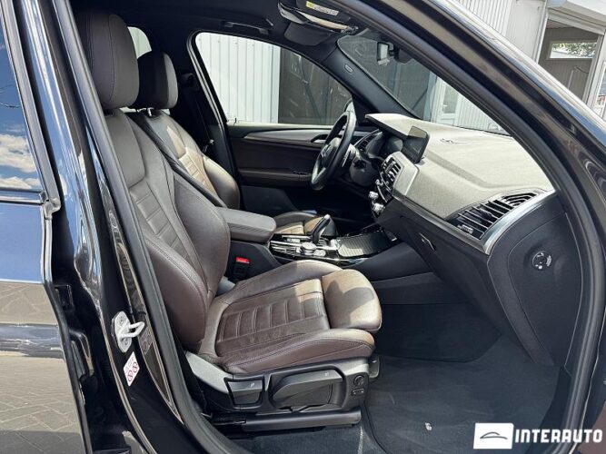 BMW X3 3.0e 37 interauto-car