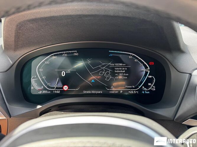 BMW X3 3.0e 41 interauto-car