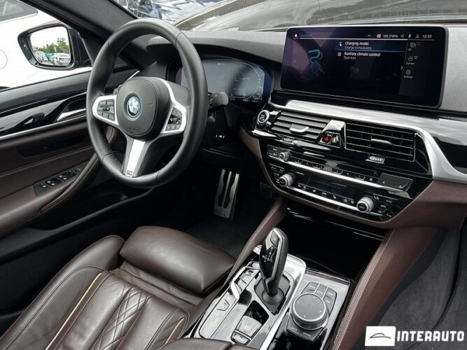 BMW 545e 43 interauto-car