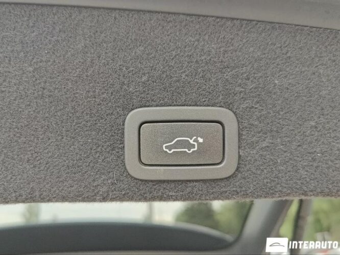 Volvo XC 60 50 interauto-car