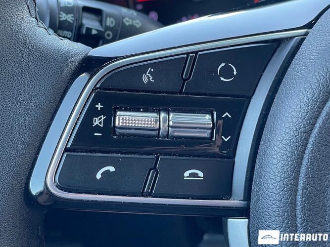 Kia Sportage 36 interauto-car