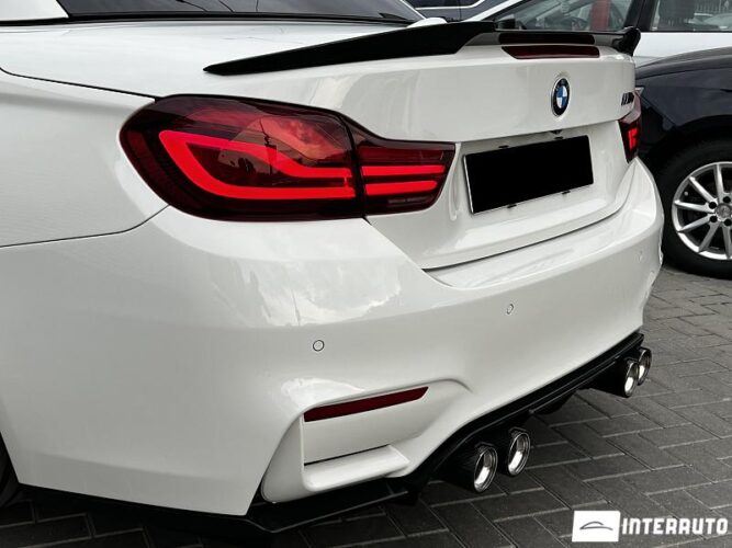 BMW M4 52 interauto-car