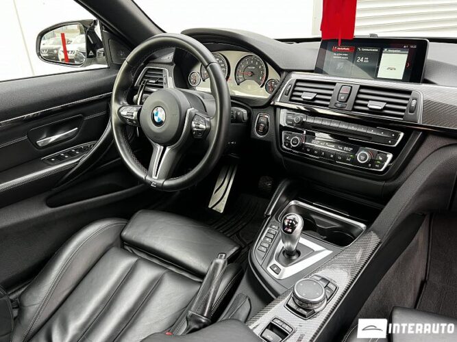 BMW M4 43 interauto-car