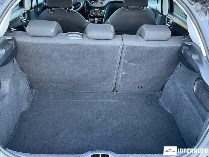 Peugeot 208 46 interauto-car