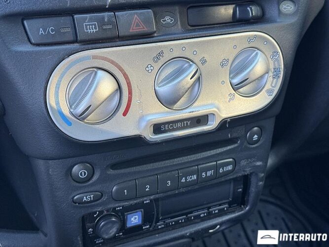 Toyota Yaris Verso 39 interauto-car