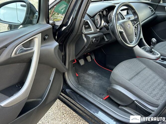 Opel Astra 32 interauto-car