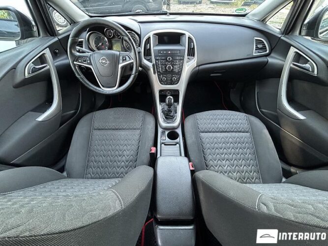 Opel Astra 40 interauto-car