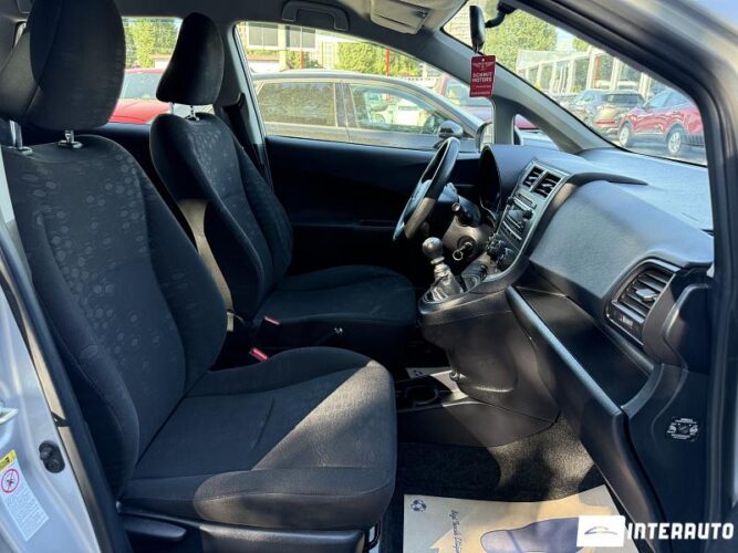 Subaru Trezia 39 interauto-car