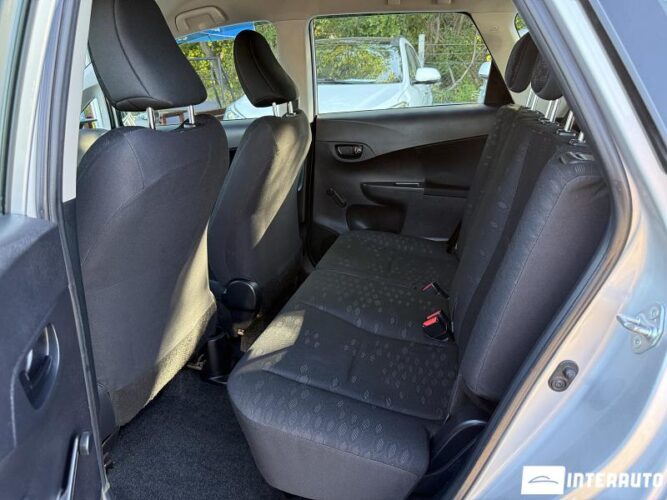 Subaru Trezia 41 interauto-car