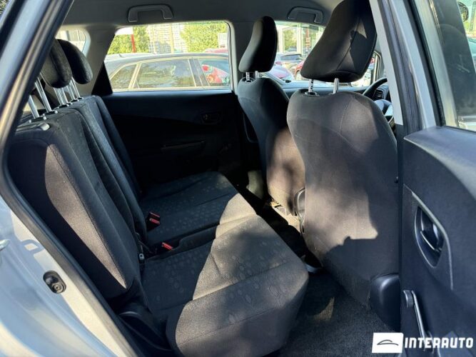 Subaru Trezia 40 interauto-car