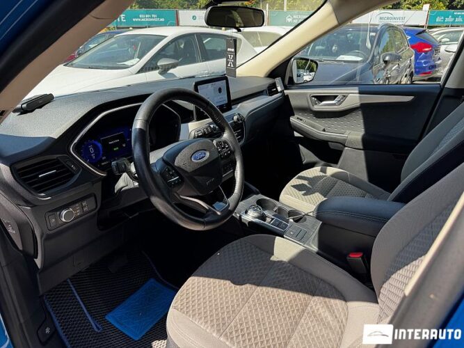 Ford Escape 33 interauto-car