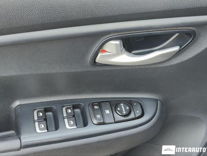 Kia Rio X-Line 43 interauto-car