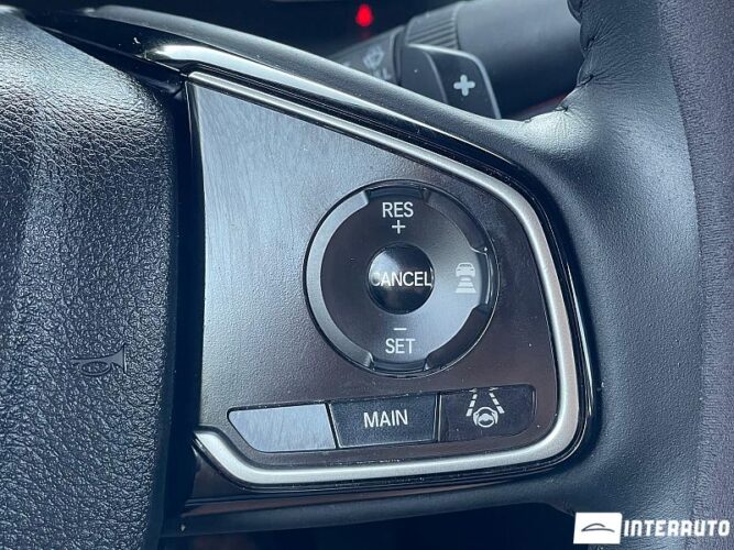 Honda Clarity 38 interauto-car