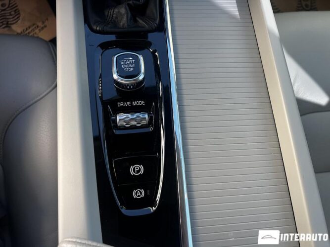 Volvo S 60 45 interauto-car