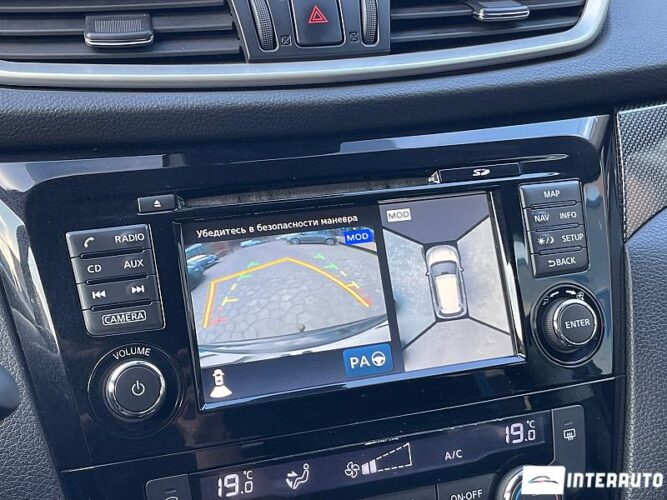 Nissan X-Trail 37 interauto-car