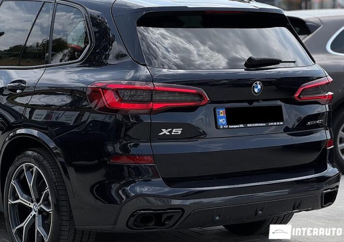 BMW X5 4.0i 45 interauto-car