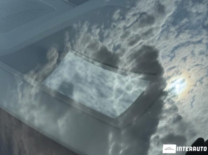 BMW X5 4.0i 48 interauto-car